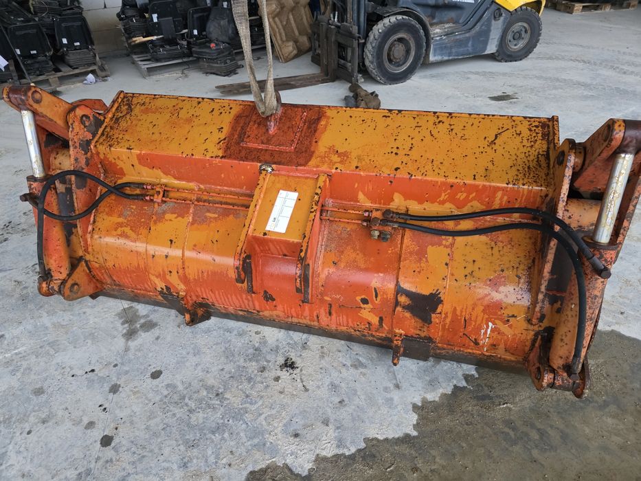 Cupa multifunctionala  tractor ,buldoexcavator