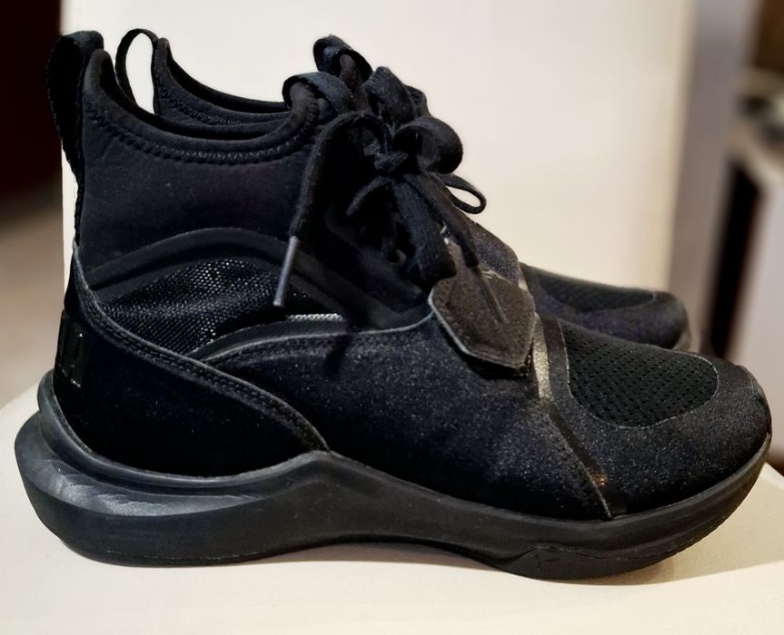 Маратонки на PUMA дамски