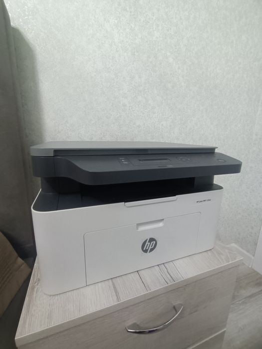 Продам принтер HP