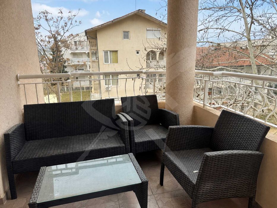 Продава се Двустаен апартамент в к.к. Слънчев бряг - 68 кв.м за 1353 €/кв.м - Снимка #4