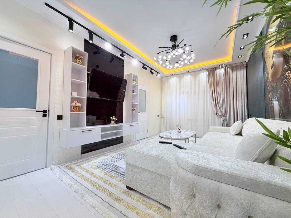 Продается 2в3/4/4 11 квартал. Ориентир Чирокчи жиз