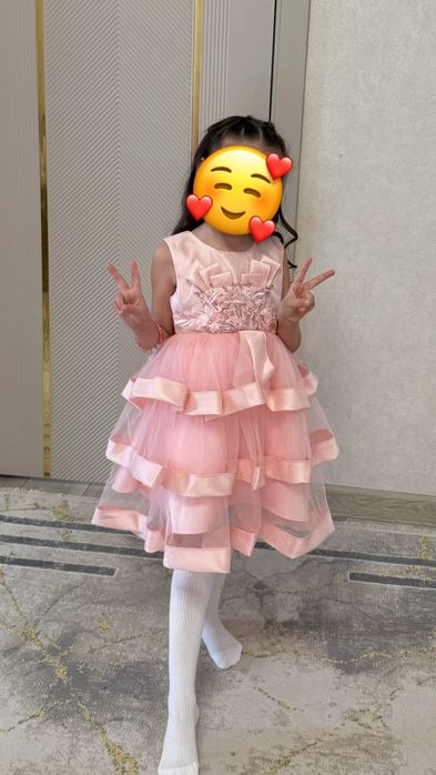 Продам платье для девочек