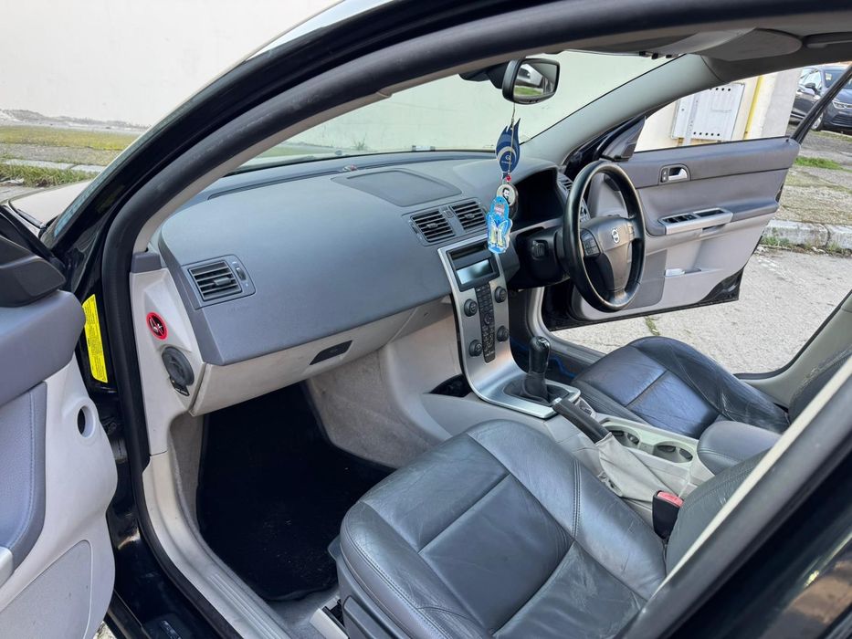 Volvo 4000 lei Fiscal
