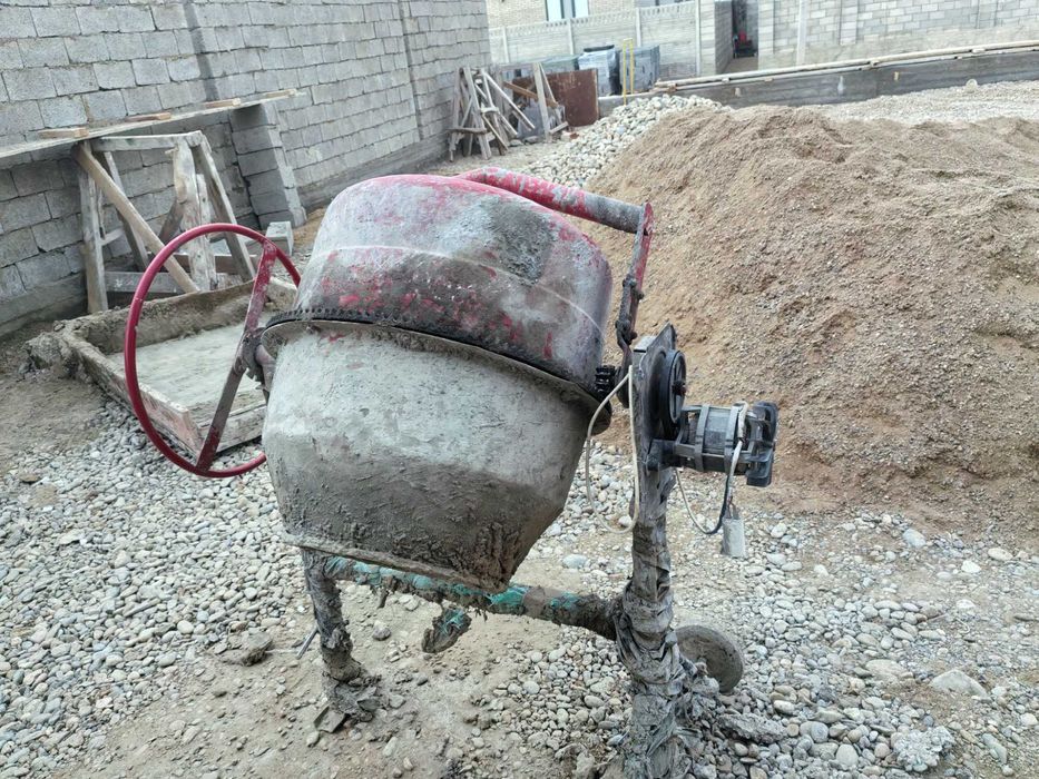 Бетономешалка бу