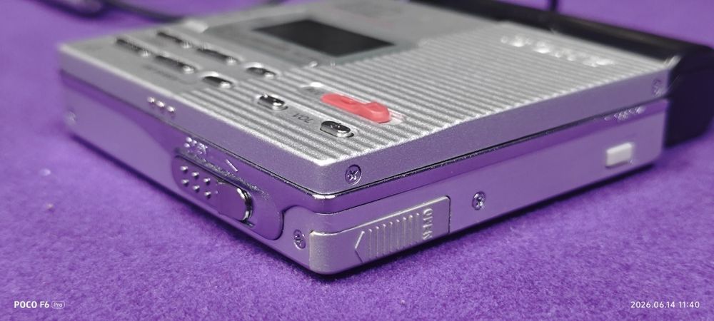 MD Sony MZ-R90 в идеальном состоянии.