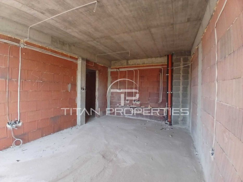 Продава се Тристаен апартамент в Пловдив, Остромила - 73 кв.м за 680 €/кв.м - Снимка #1