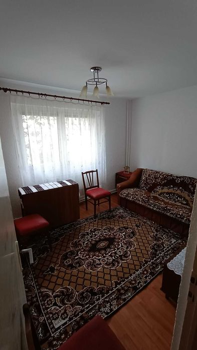 Apartament 2 camere de inchiriat