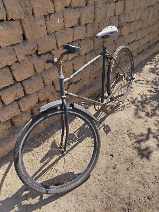 Velosiped 28 Ural 28sotladi