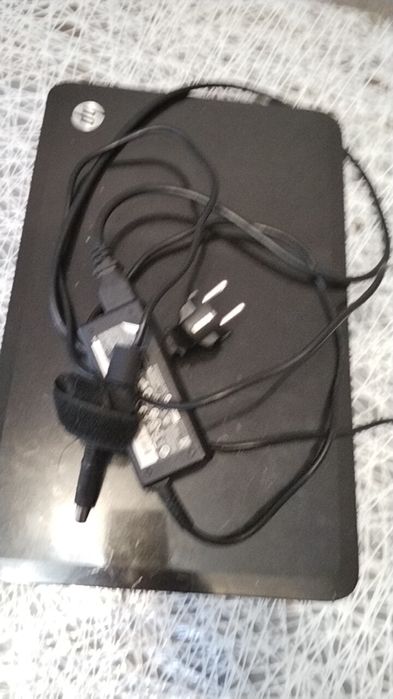 Продам ноутбук HP на запчасти