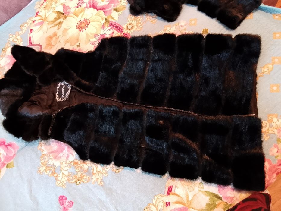 Продаю норковую шубу