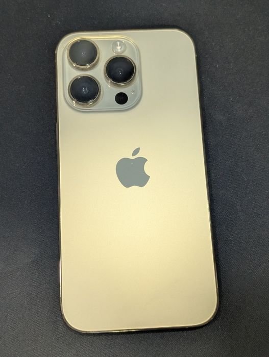 Iphone 14 Pro folosit. 81% baterie