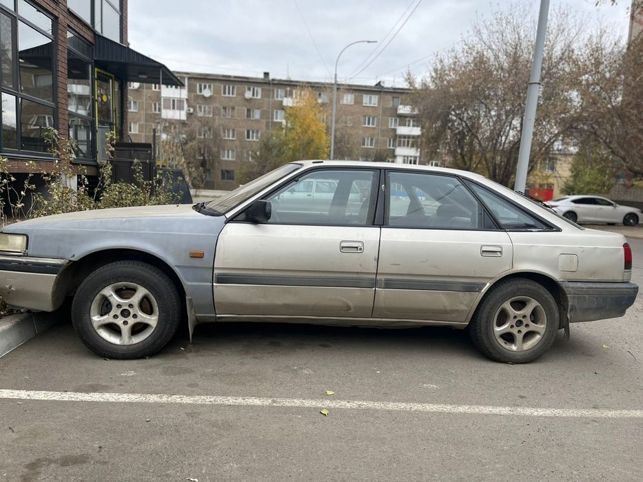 Мазда 626, хэтчбек