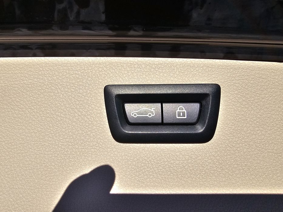 Vând BMW 320i, 183 cp  benzină