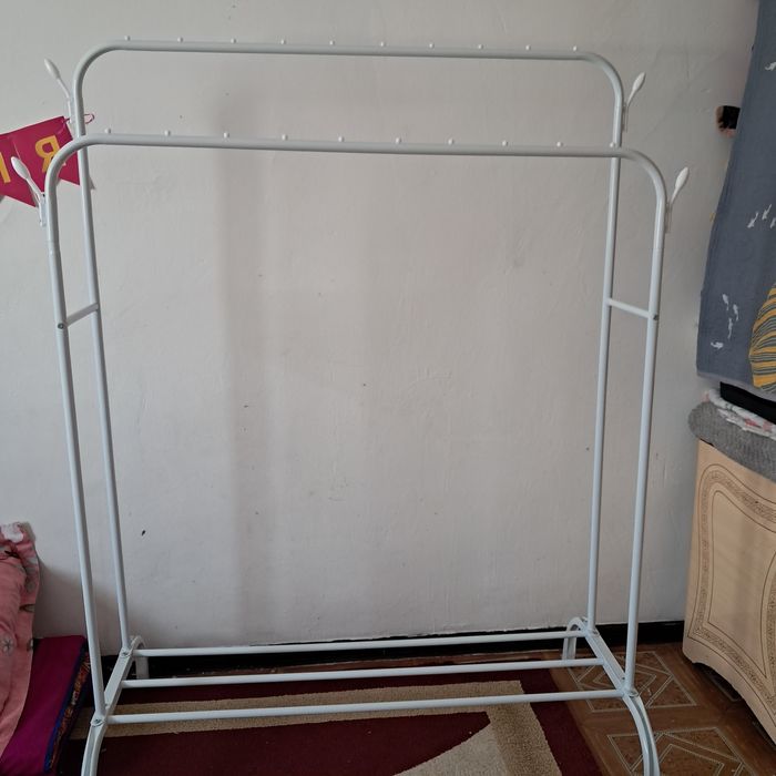 3 орындық 1000тг. Вешалька (темір)5000тг