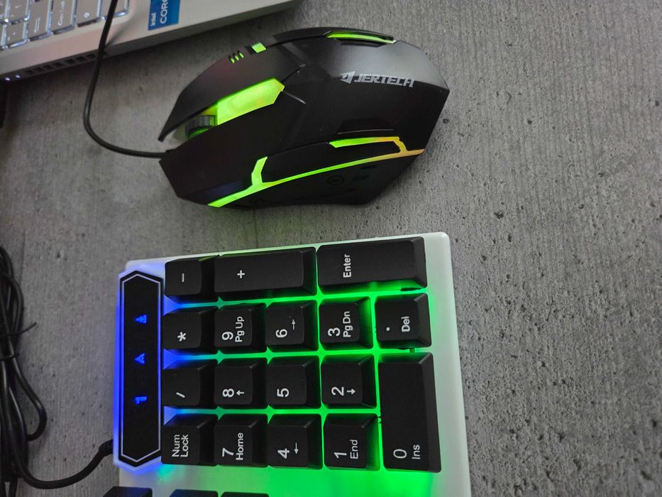 Gaming Клавиатура с мишка  за гейм плей