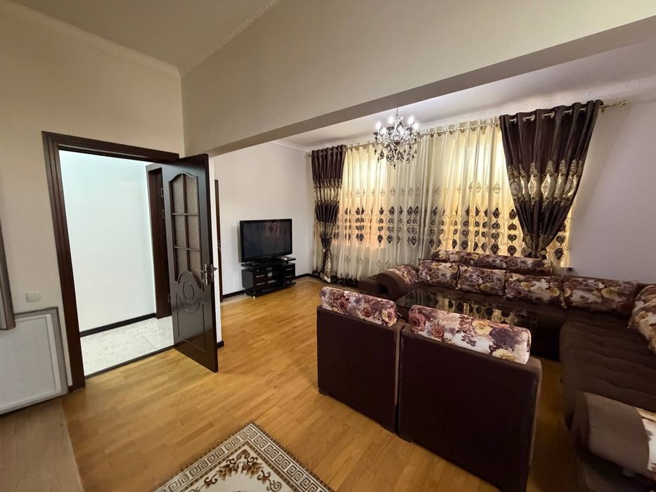 2 хонали квартира сотилади