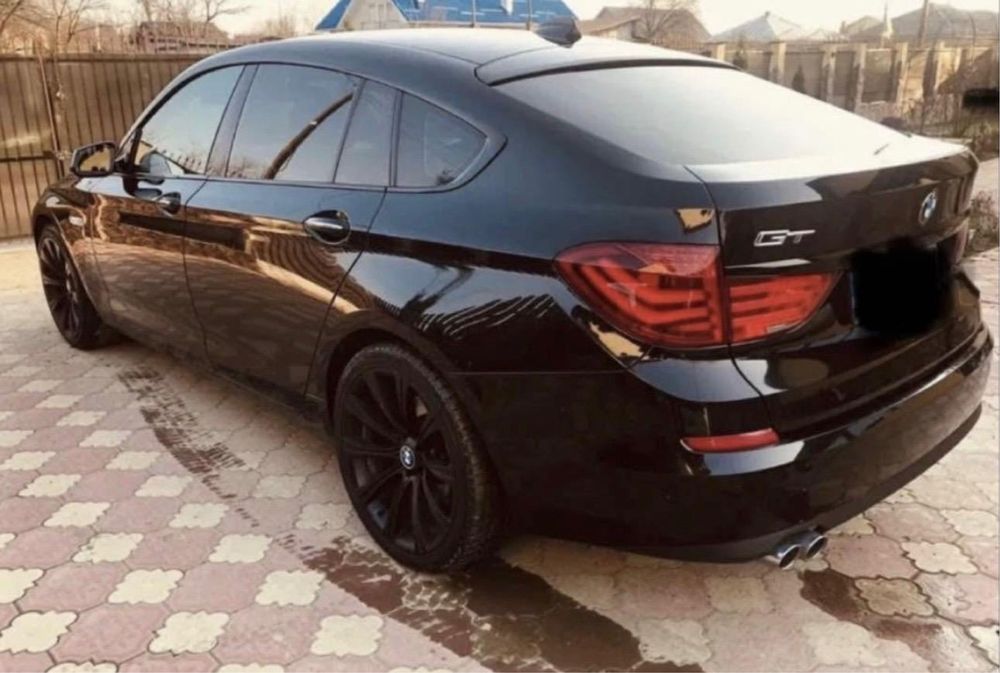 BMW  Gran Turismo Seria 5 F07  2012