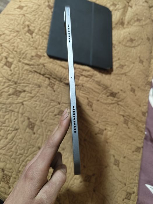 Ipad pro 12.9 5th 1 TB