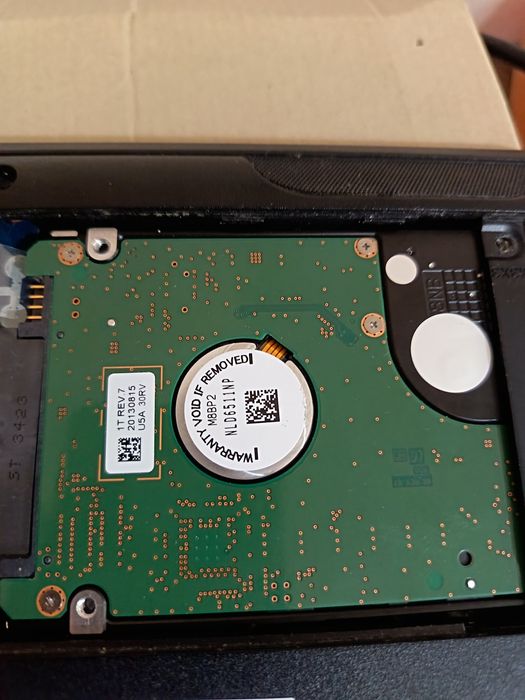 Продам ноутбук DELL INSPIRON 15
