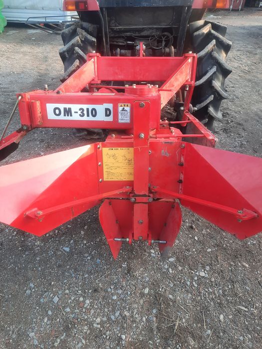 Арычник траншеекопатель