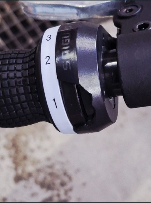 Vând două biciclete Velors MTB URGENT!!