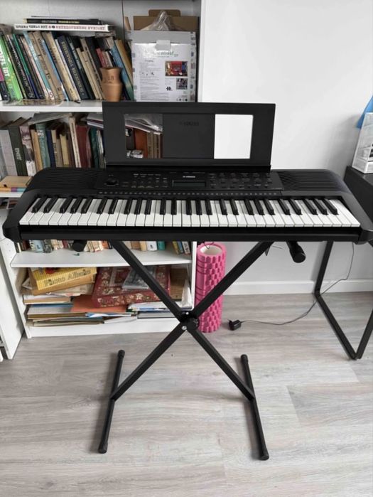 Синтезатор Yamaha E283