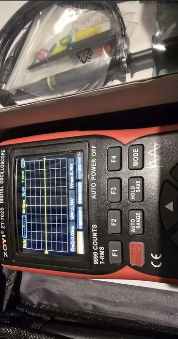 Osciloscop digital,multimetru ZT 702S