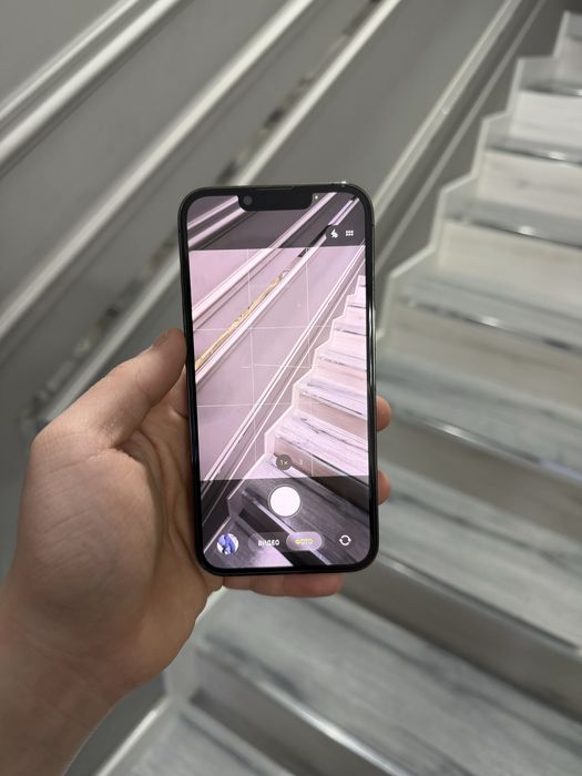 Продам Айфон 13 Про