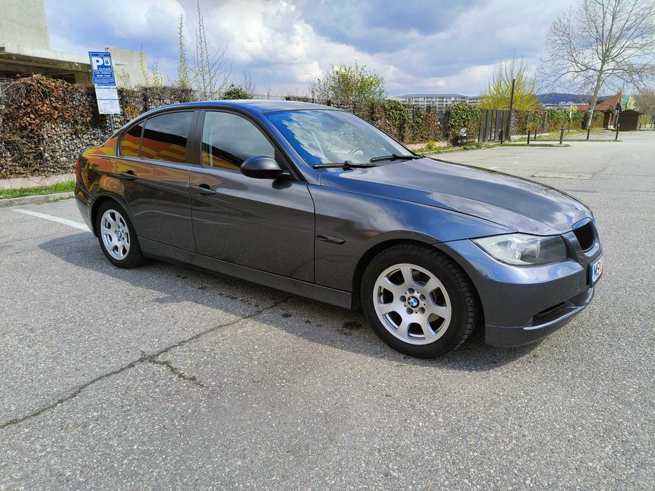 BMW E90 2006 benzina