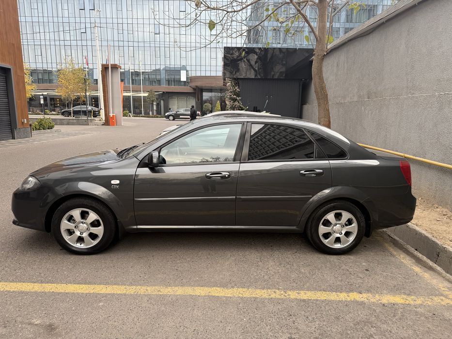 Gentra Avtomat 10.800$