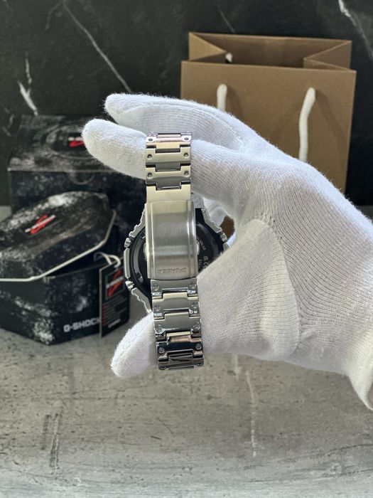 Ceas Casio G-Shock GM-2110D-7AER