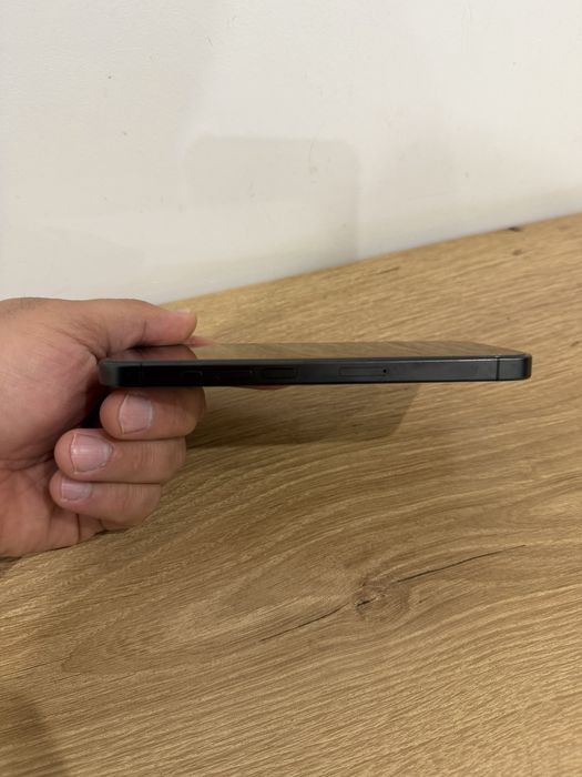 Iphone 15 Pro 128 гигабайта