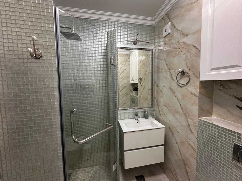 Chirie apartament de Lux, Însorit, cu Vedere Panoramică spre lac si pădure – Design Premium – Cartier Noua