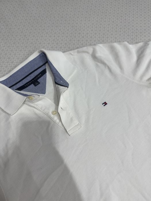 футболка с воротником