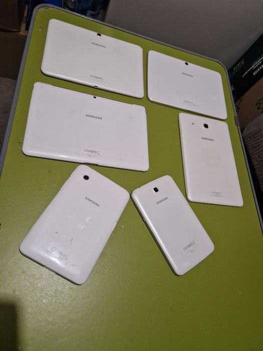 Tableta Samsung pentru piese sau colecție