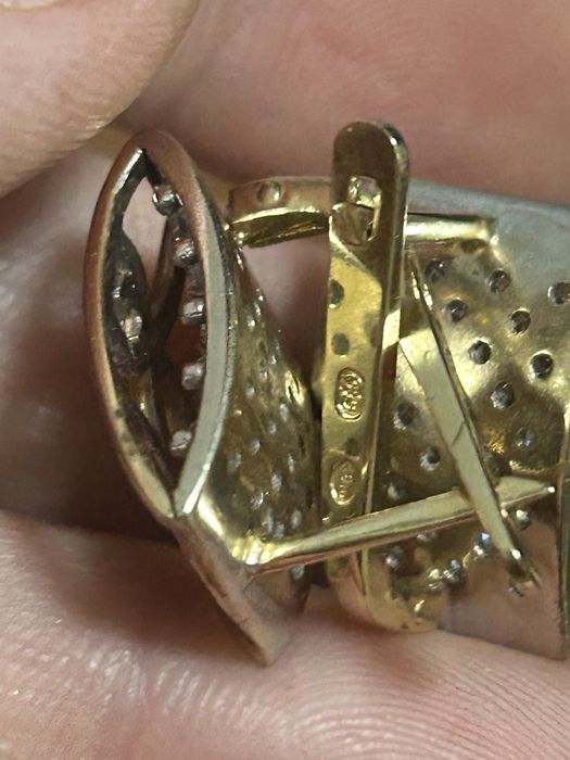 Серьги желтое золото 585