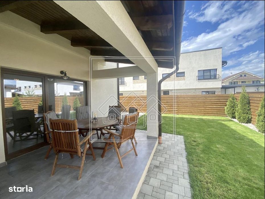 Casa moderna, cu 4 camere si teren de 220 - Selimbar
