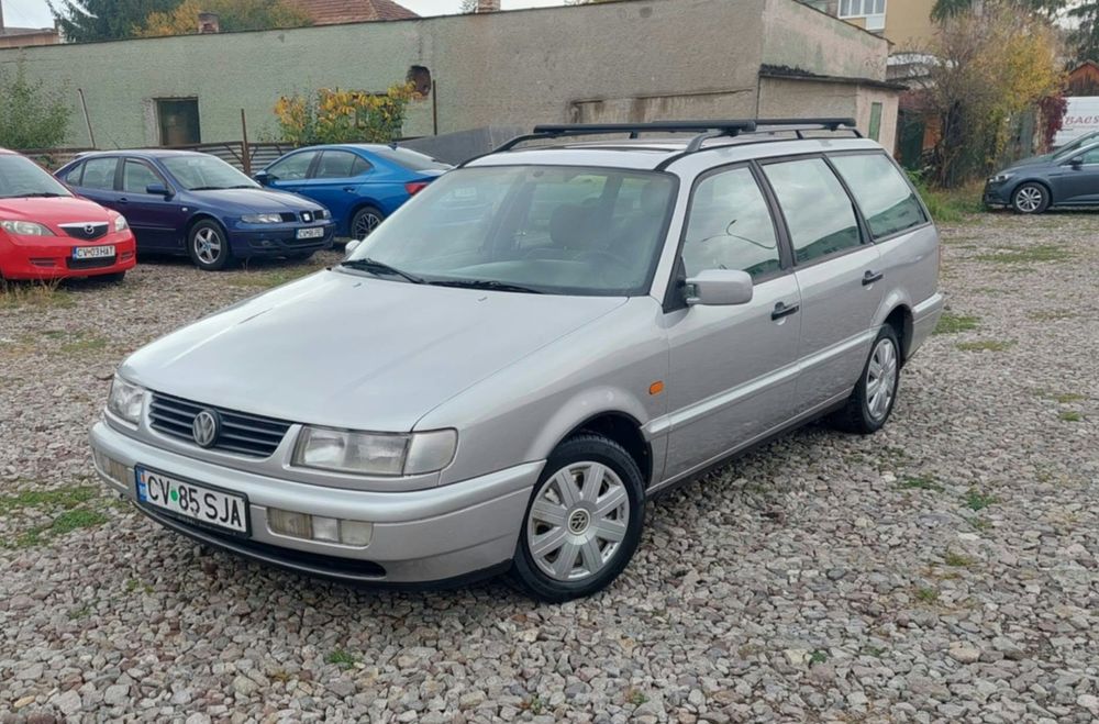 VOLKSWAGEN Passat 1994 — imagine 1