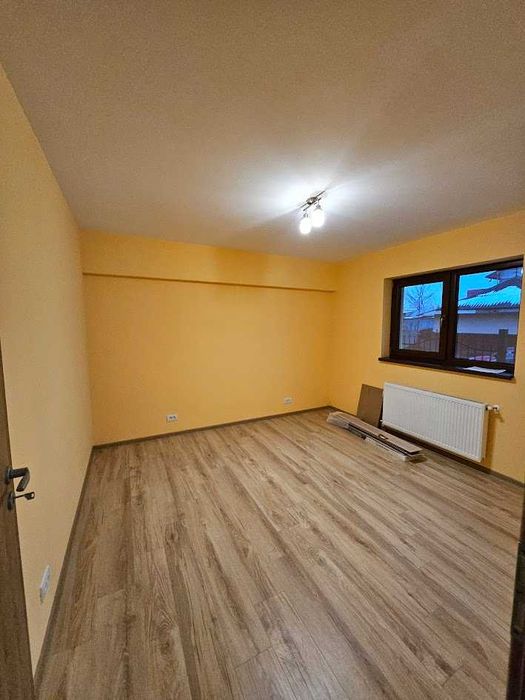 inchiriere casa parter 90 mp , 3 cam ,  zona GRANIT, langa gradinita K