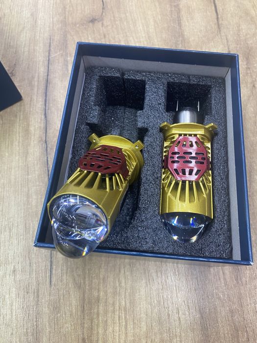 Лампочки,  новые оригинал