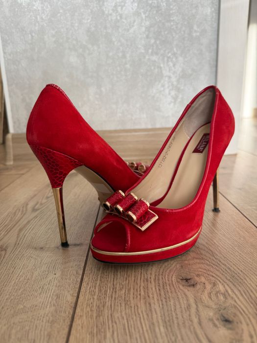 Продам туфли 37 го размера