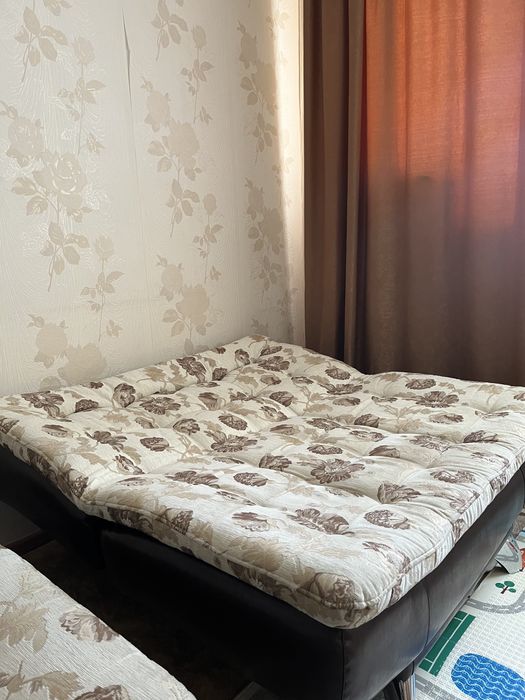 Диван маленький