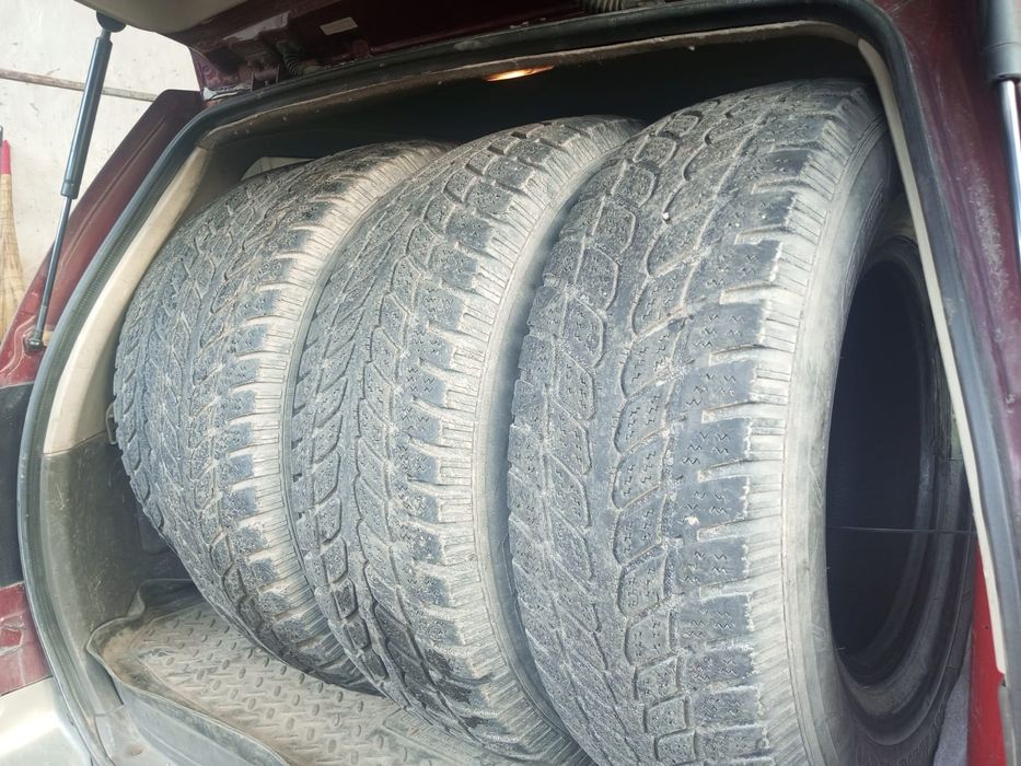 Продам бу резину