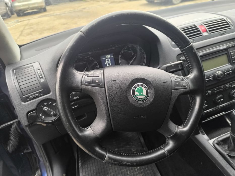 Planșa bord cu airbag pasager Octavia 2