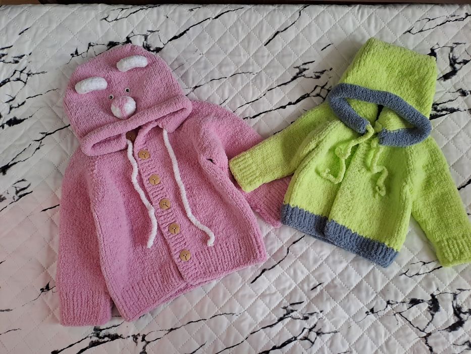 Комбинезоны и пинетки