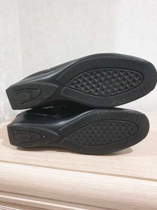 Сапожки женские кожа