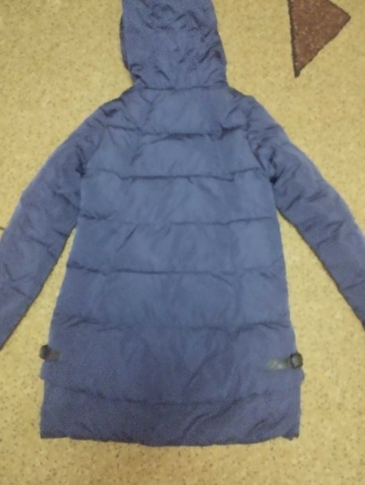 Куртки зимние (42-44 размер).