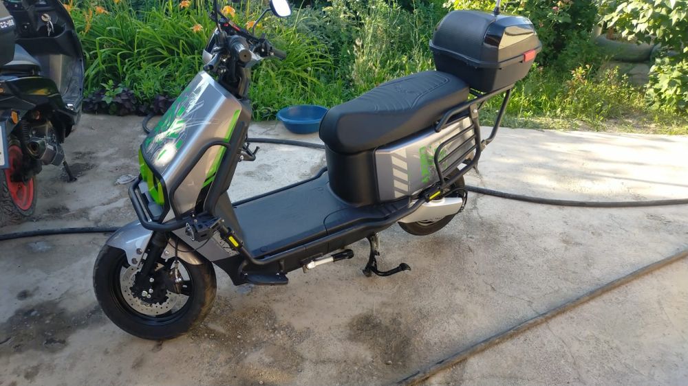 Электро скутер 1500 тысячи ват