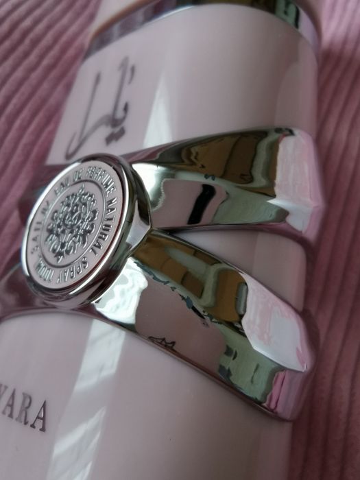 Парфюмна вода Lattafa Yara