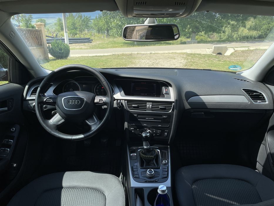 Audi A4 B8 2.0 TDI Facelift